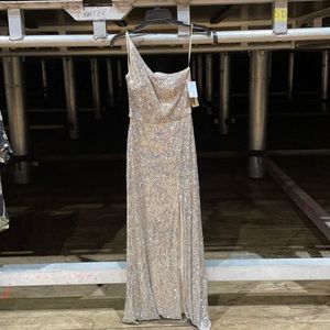 Sequin Gown 4p